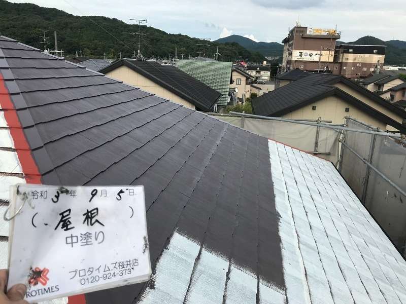 奈良　桜井市粟殿で屋根・外壁塗装工事行っております~屋根塗装完了~